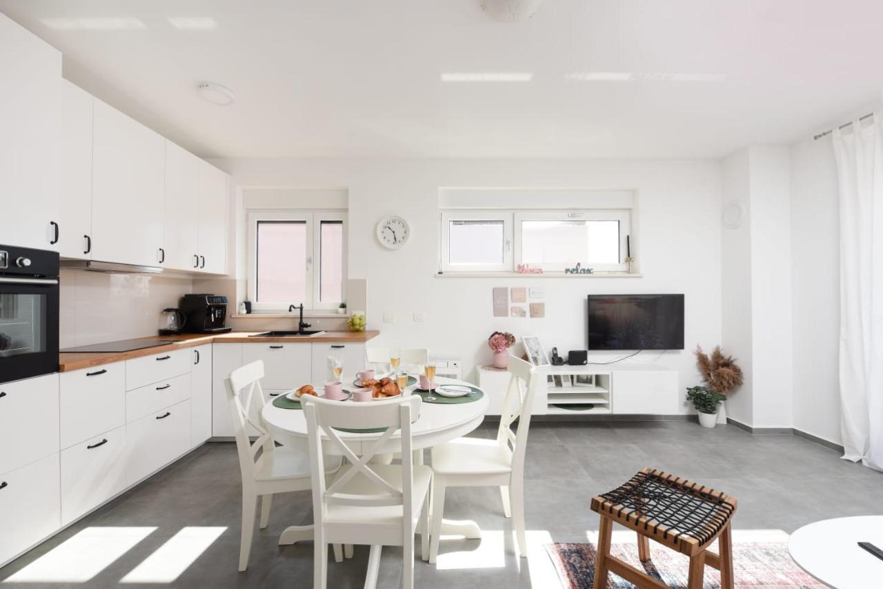 Novi Apartman Franka Zadar Exterior foto