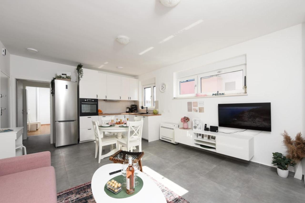 Novi Apartman Franka Zadar Exterior foto